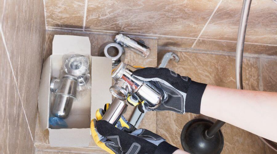 Professional gutter cleaning in East Dublin, GA
